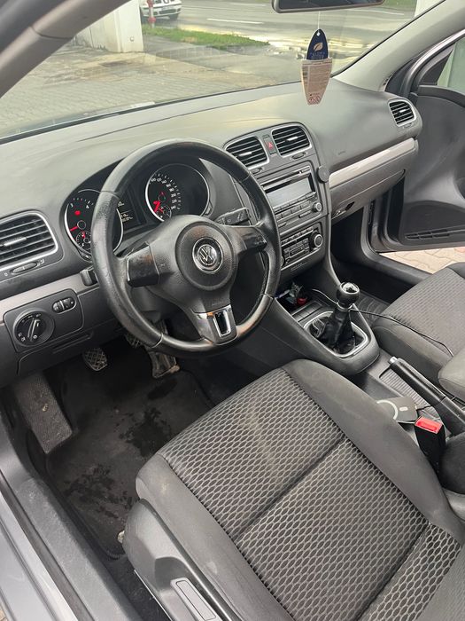 Vând Volkswagen Golf 6 TDI