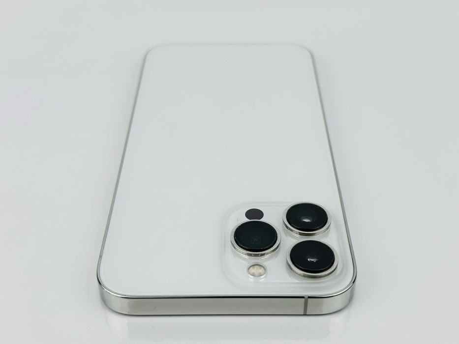 Apple iPhone 13 Pro 128GB Silver Перфектен! Гаранция!