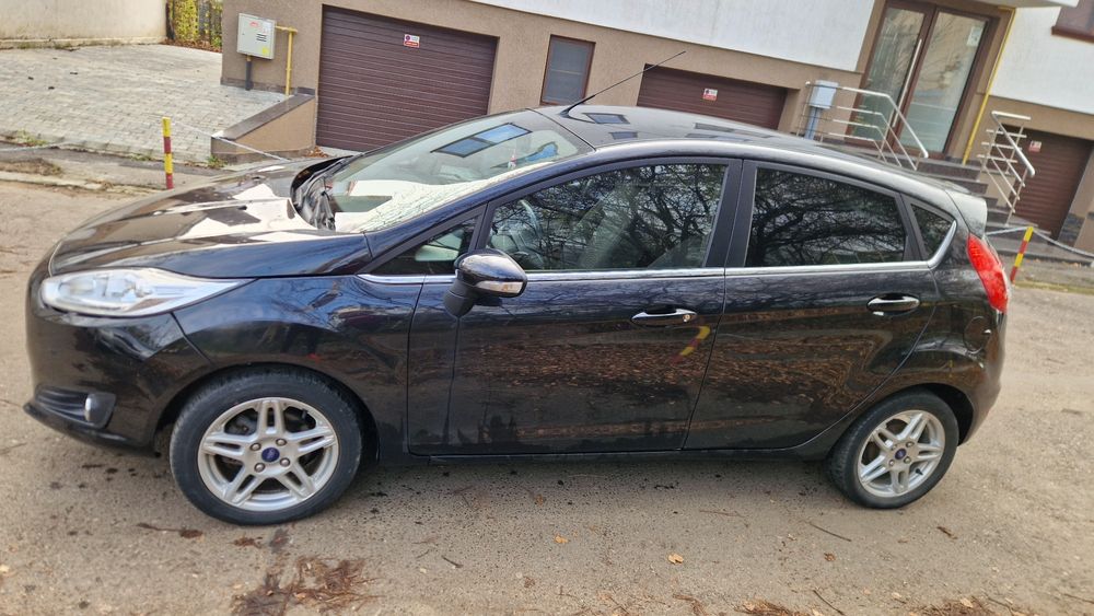 Ford fiesta 2013 automat