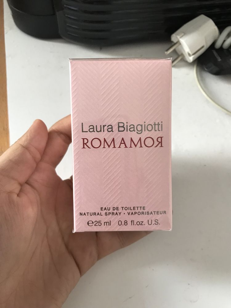 Parfum dama sigilat cadou Laura Biagiotti Romamor 25 ml nou
