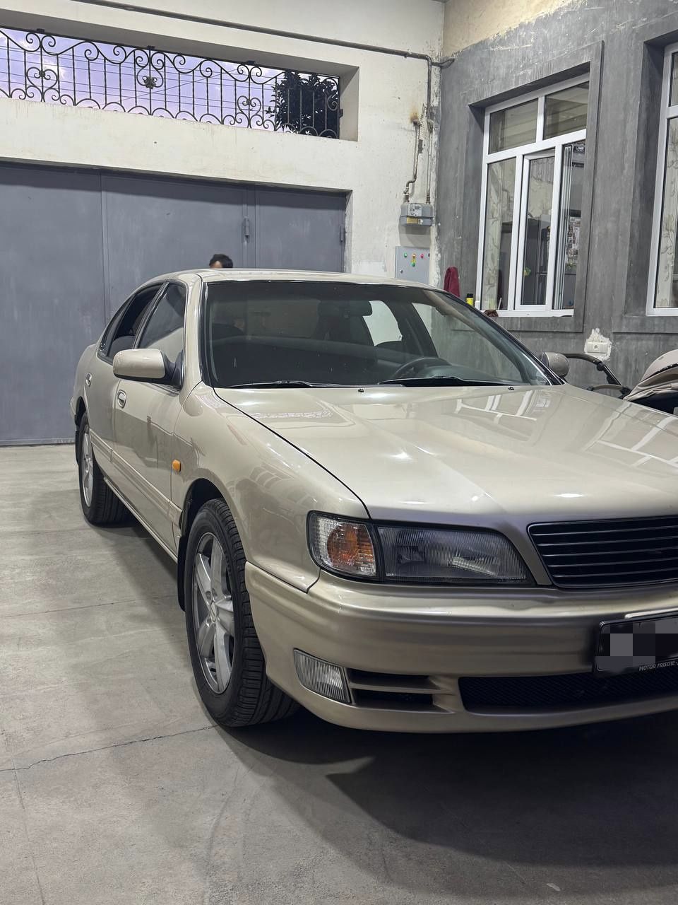 Nissan Maxima A 32 3.0