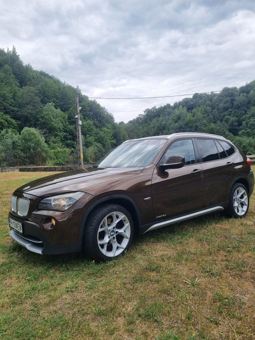 Vând BMW  X1  diesel Automat 4x4