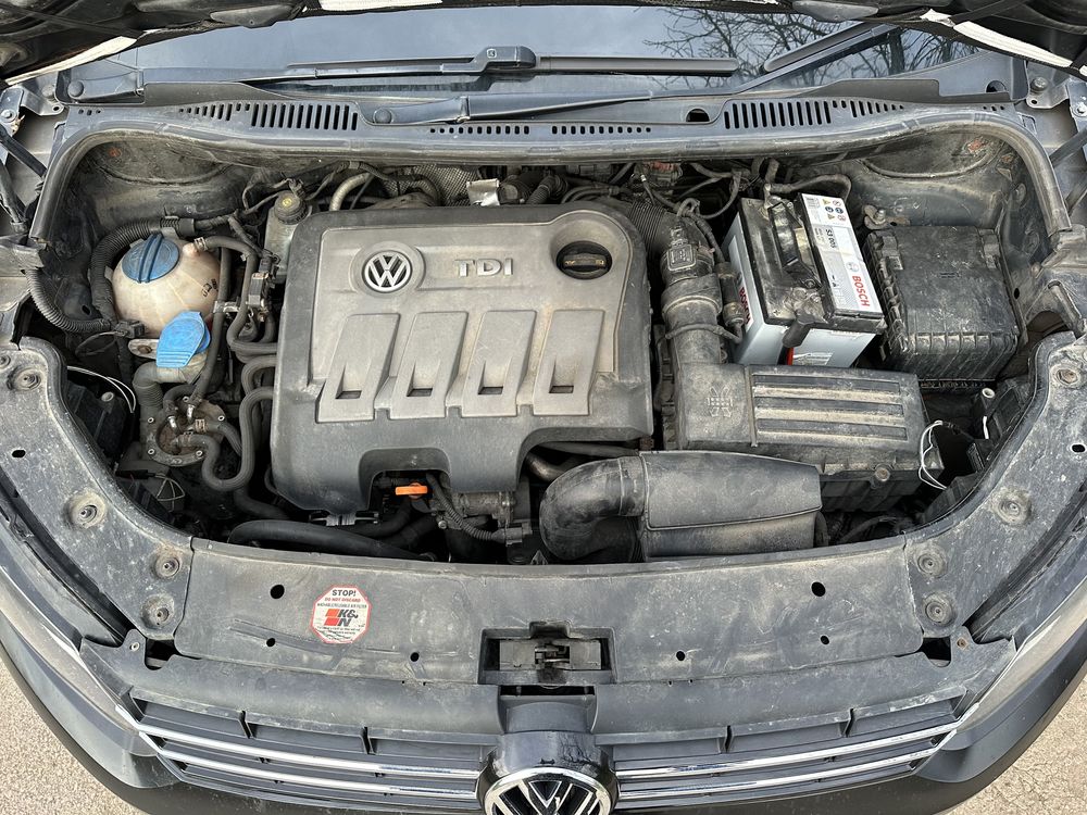 Volkswagen Touran 1.6TDI на части