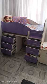 Кровать детская со степеньками, ящики и стол