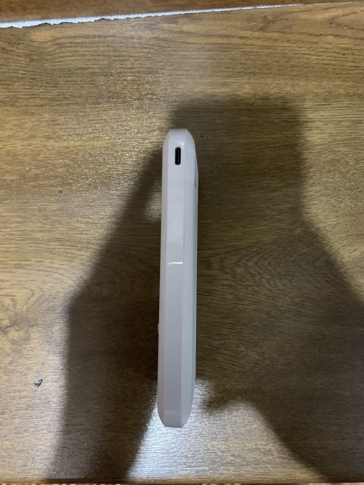 Power bank Sotiladi