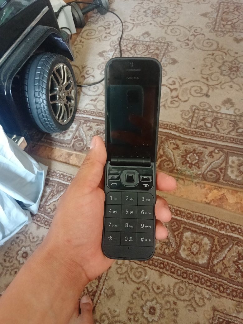 Noki knopkali sotiladi