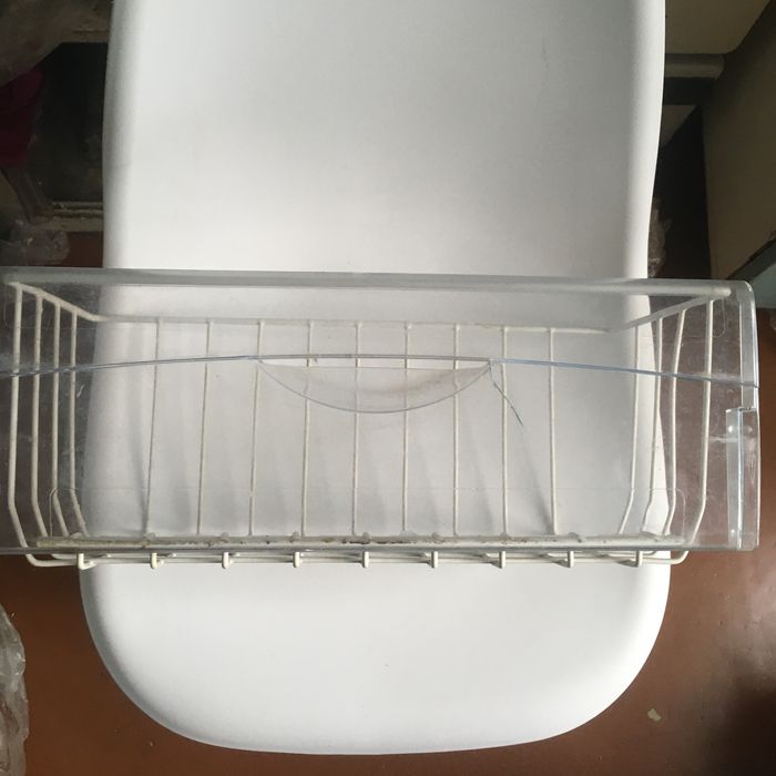 Полочки в холодильник от 500