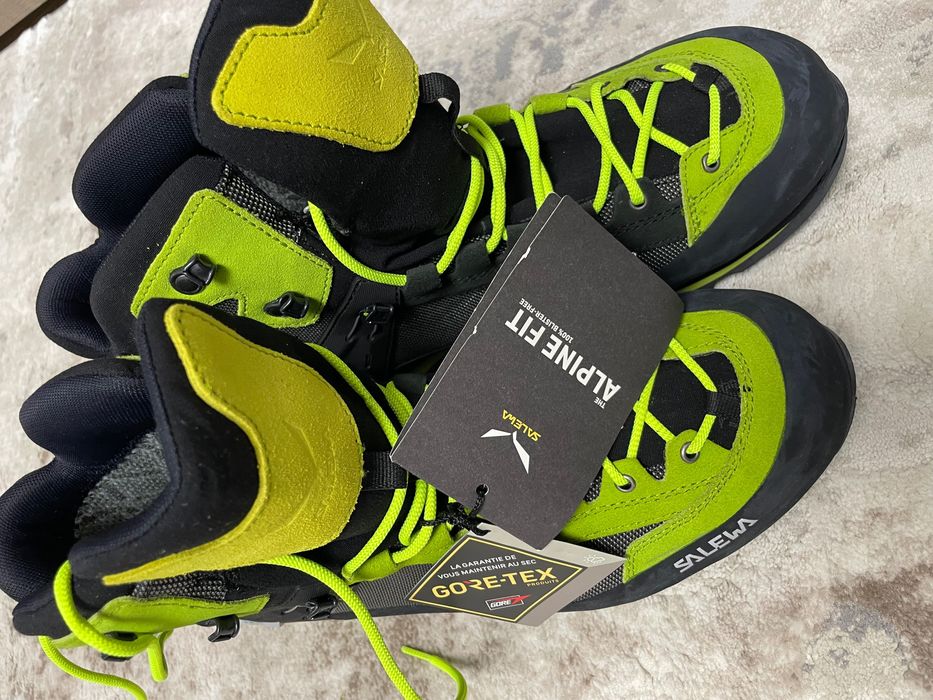 Pantofi salewa drumetii!