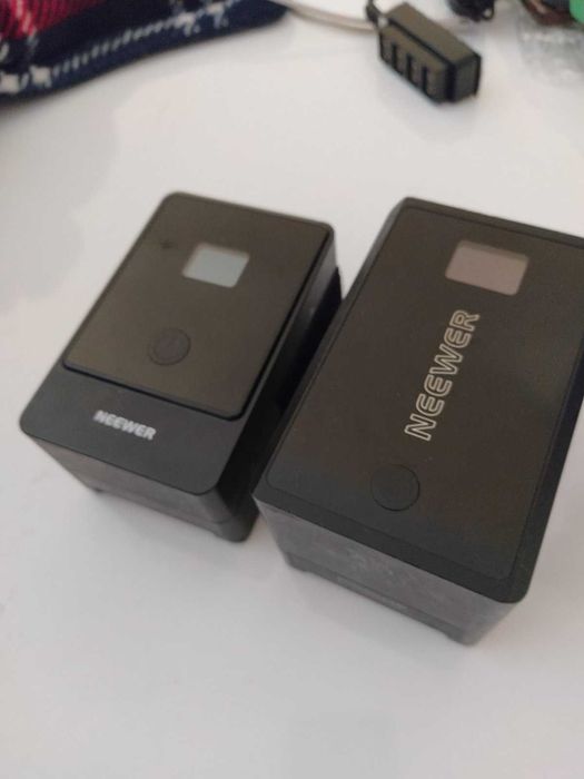 Neewer PS099E + PS150E (99Wh и 150Wh) + зарядно