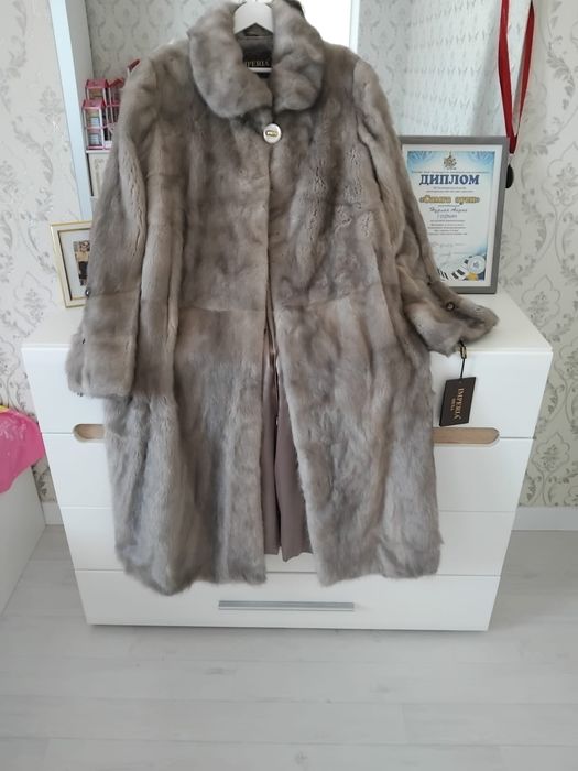 Шуба норковая цельная