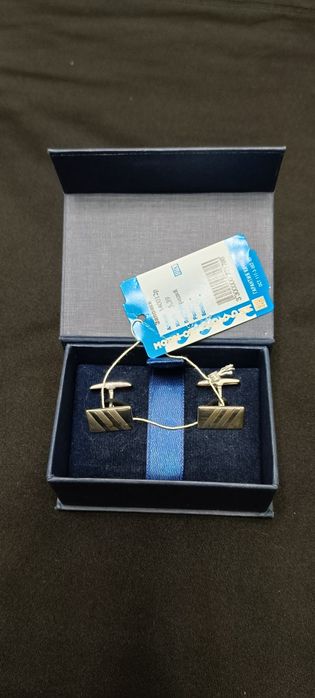 Продам запонки серебро 925