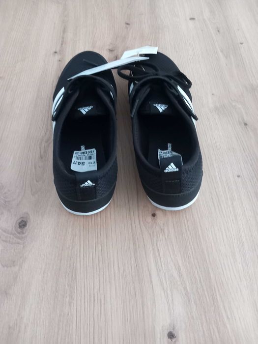 Дамски маратонки Adidas DIONA 2.0