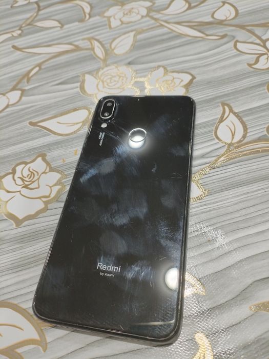 Продам redmi note 7