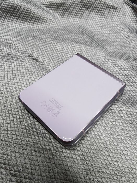 Samsung Galaxy Z Flip 3 256GB