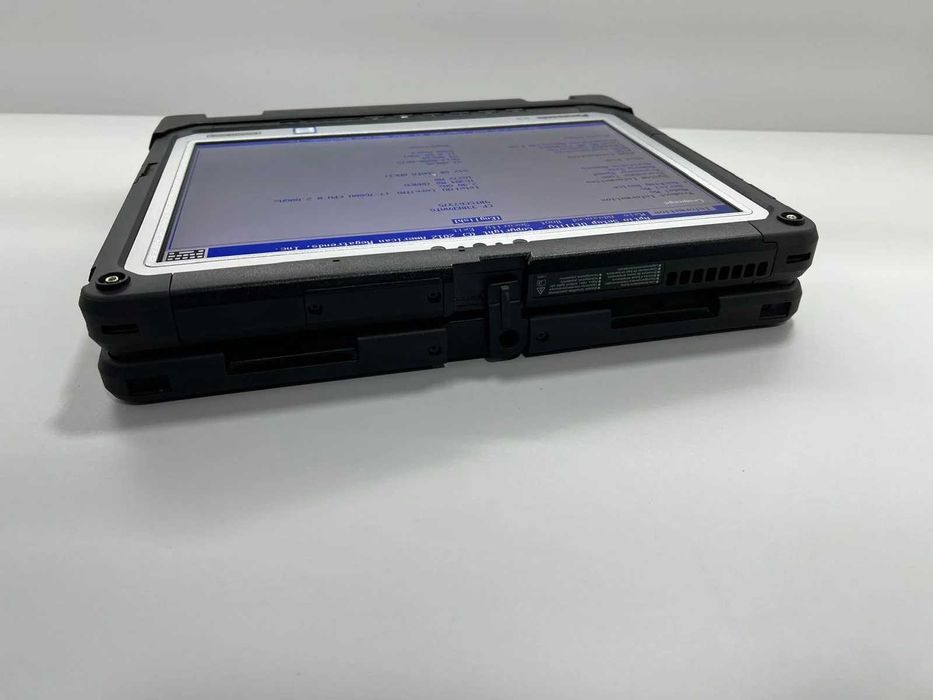 Laptop/Tableta SH Panasonic Toughbook CF-33 i7-7600 16gb RAM SSD 512gb