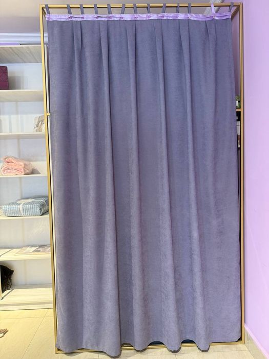 Раздевалка сотилади