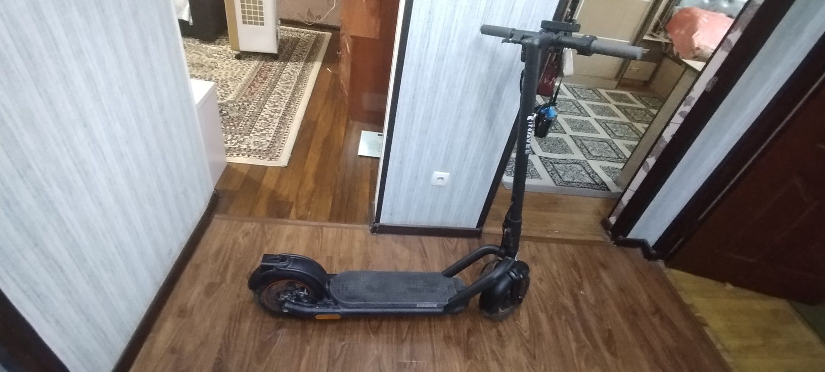 Продам электро самокат