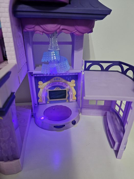 Vand castelul lui Twilight din My Little Pony
