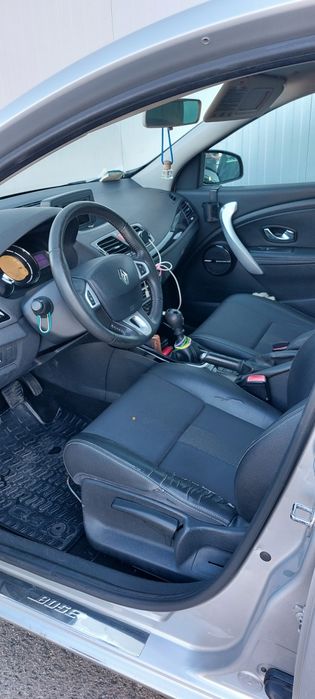 Renault Megane 3  1.5 dci/110 cp Bose