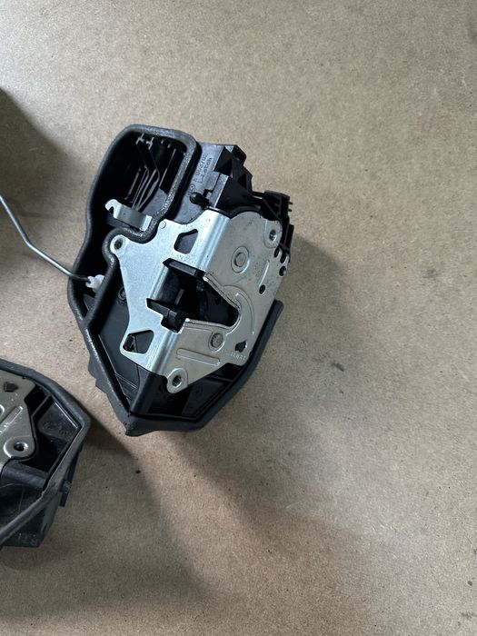 Broasca usa stanga dreapta fata spate bmw f10 f11