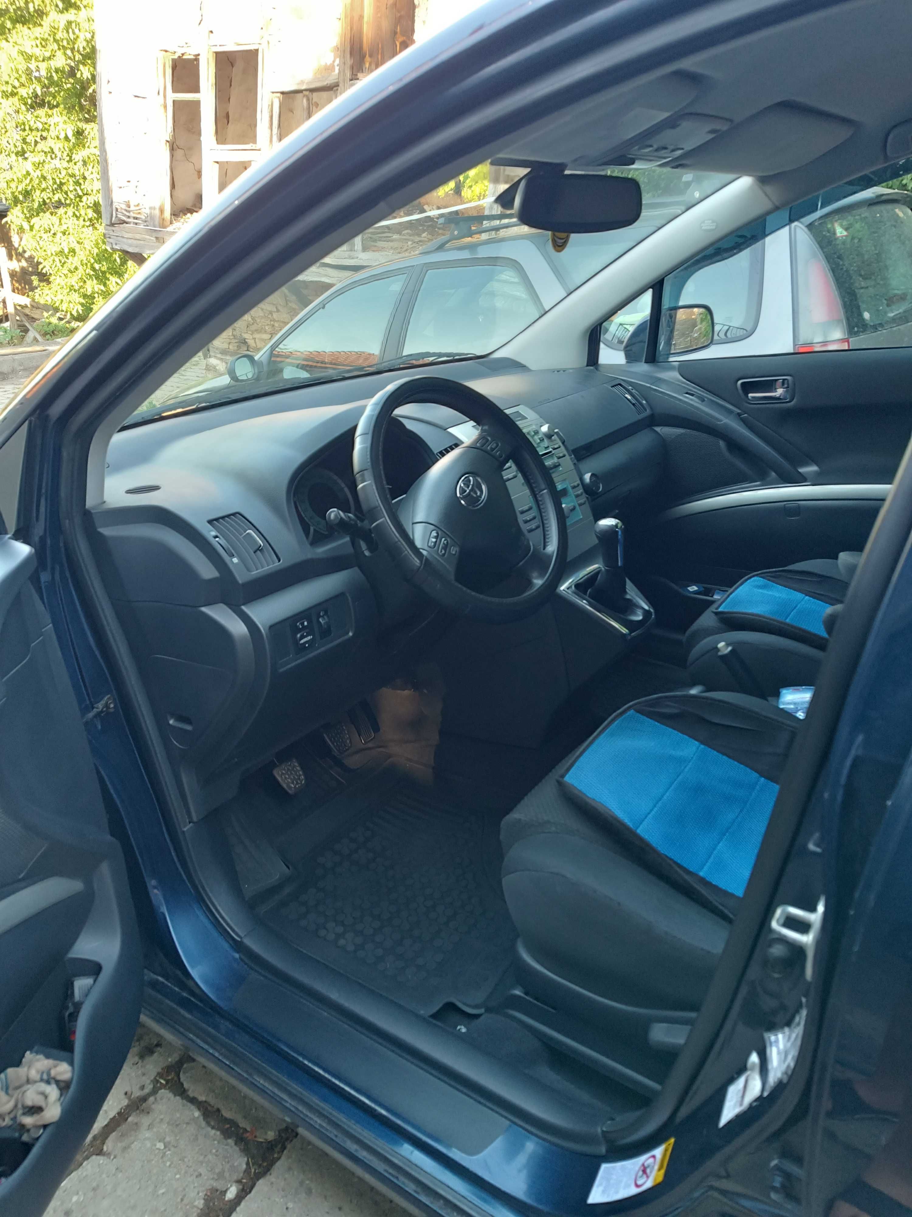 Toyota Corolla verso