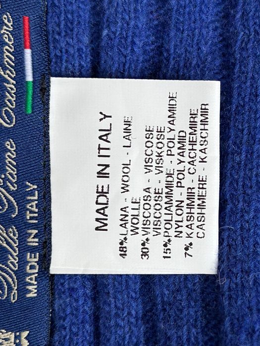 Разкошен мек шал плетиво в кралско синьо