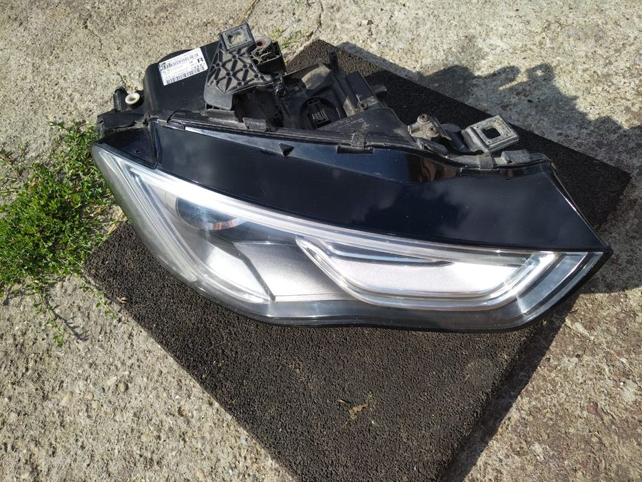 Far audi a5 bixenon cornering