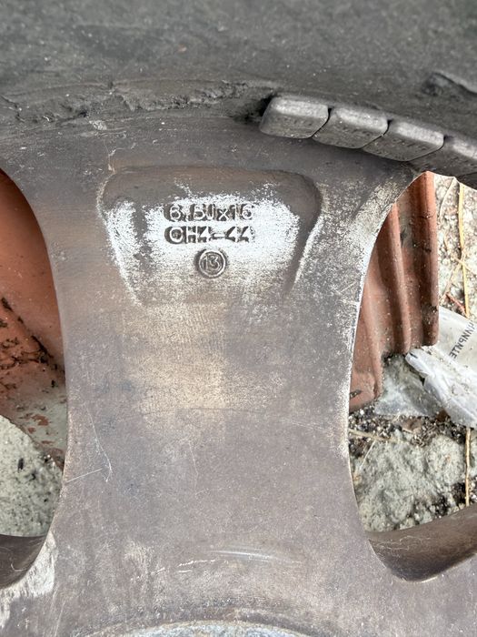 Продават се джанти за Рено Клио