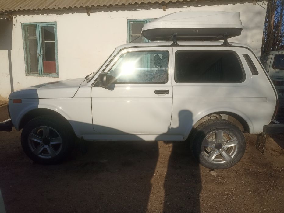 Лада Нива легенд 2024