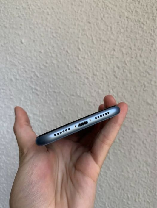 iPhone XR 128 GB Xolati Ideal