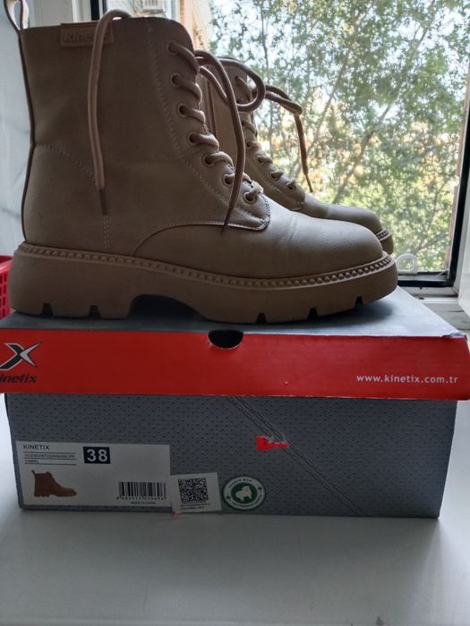 Сапоги батинки зимние в отличном состояние