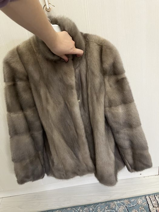 Норковая шуба, серый , размер л-хл, подойдет на М размер