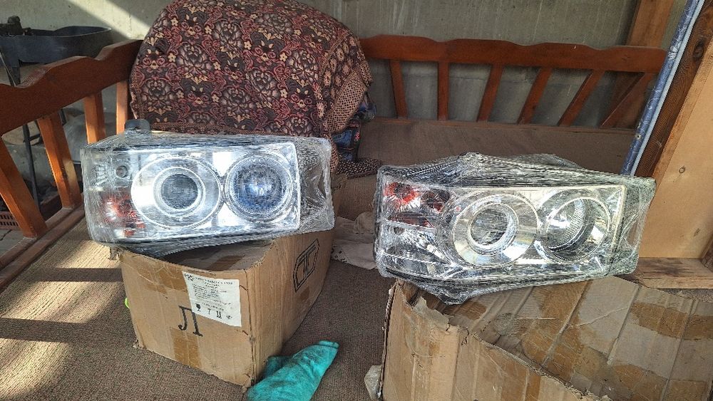 Заводские фары КАМАЗ