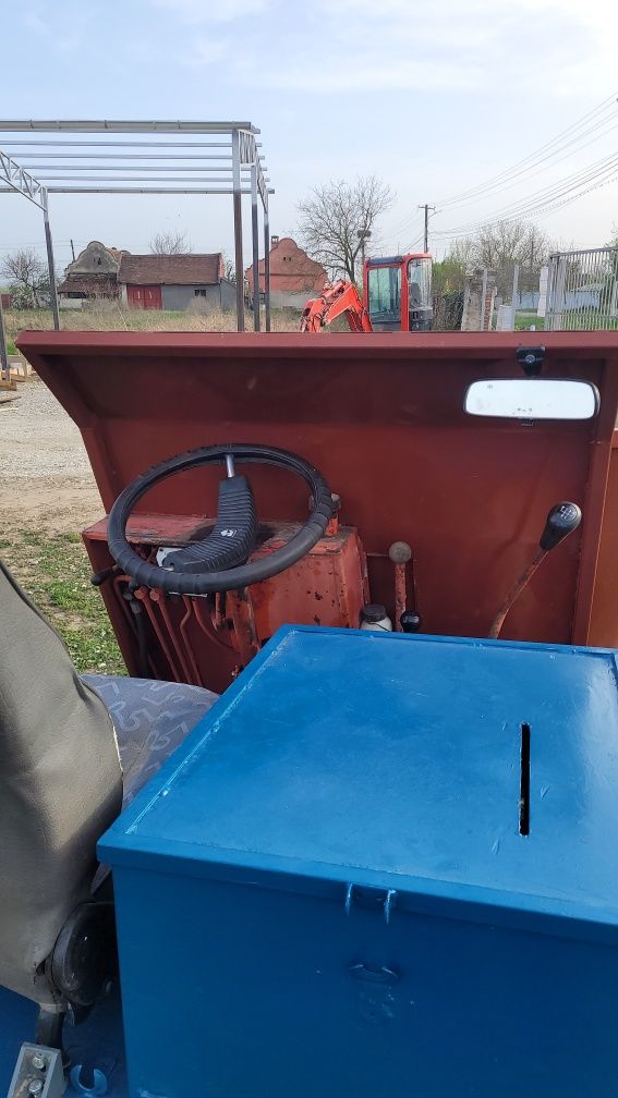 URGENT! Dumper 2 tone, basculare pe trei parti