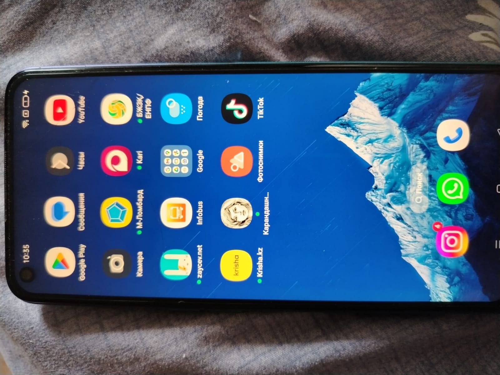 продается телефон Oppo a72