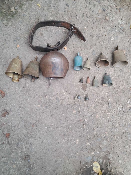 Медни чанове и звънци