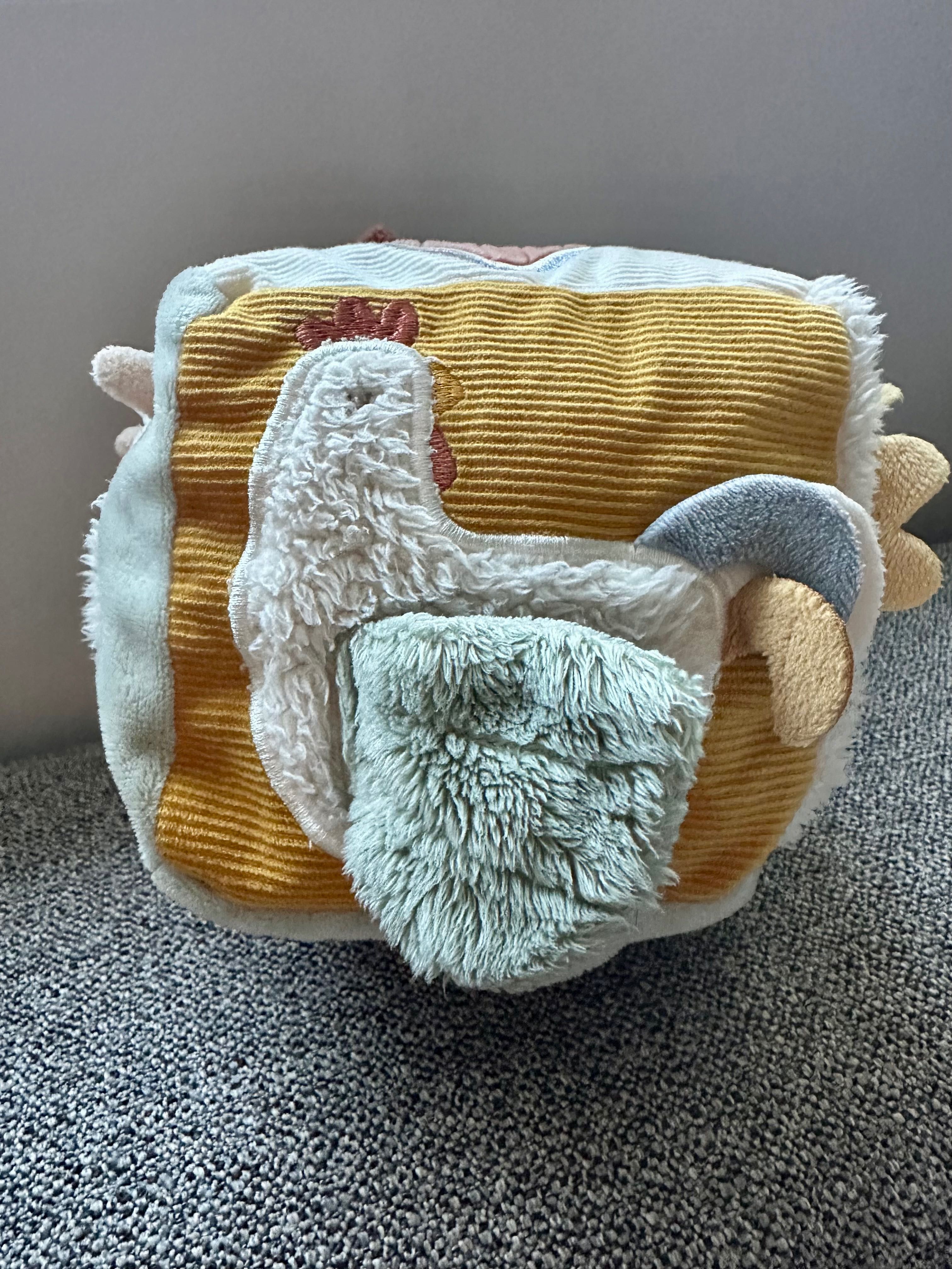 Little Dutch little farm мек активен куб