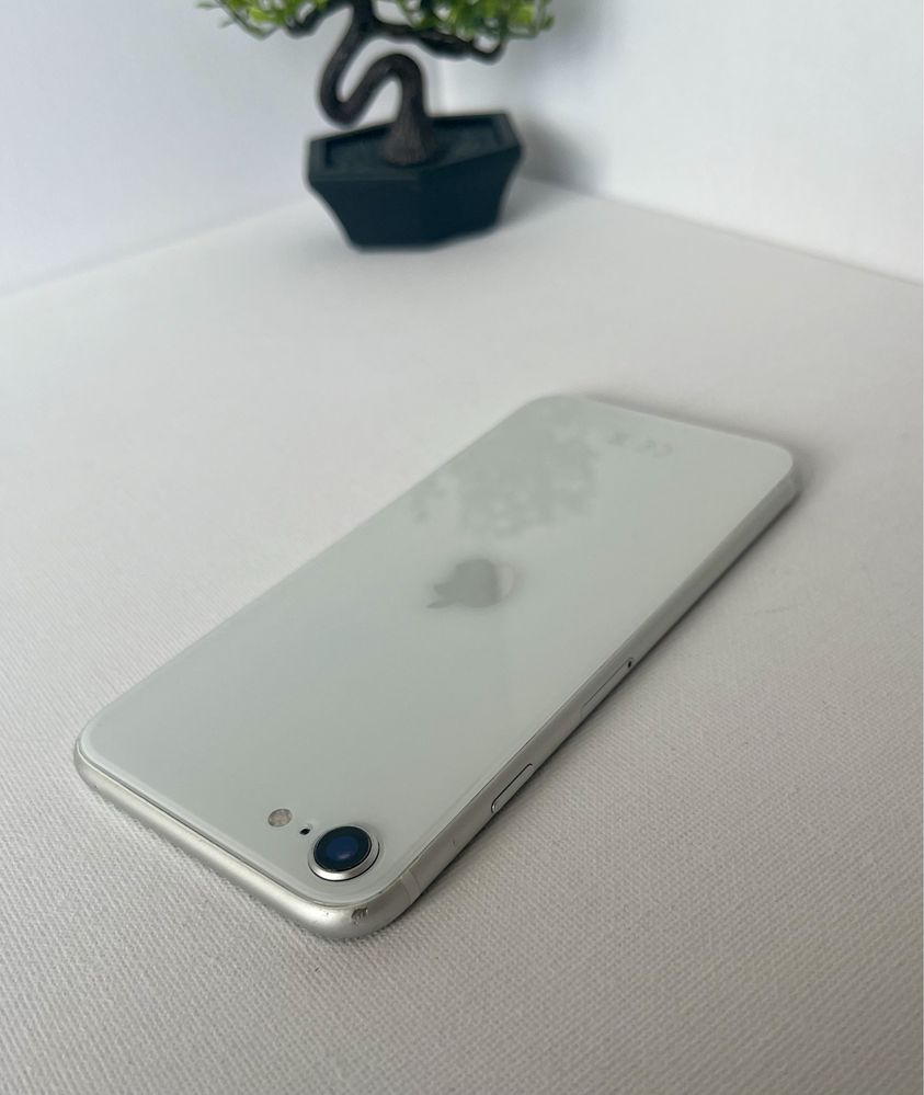 iPhone SE2 Silver 128 Gb 100% Bateria.