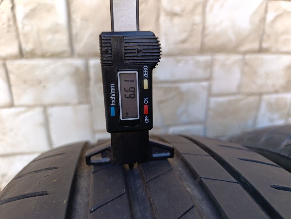 Летни гуми Bridgestone 225/50/17 dot 5022