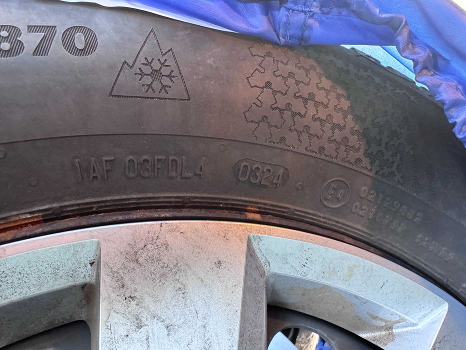 Cauciucuri iarna DOT 2024 Continental 215 60 R16 + jante 5x112