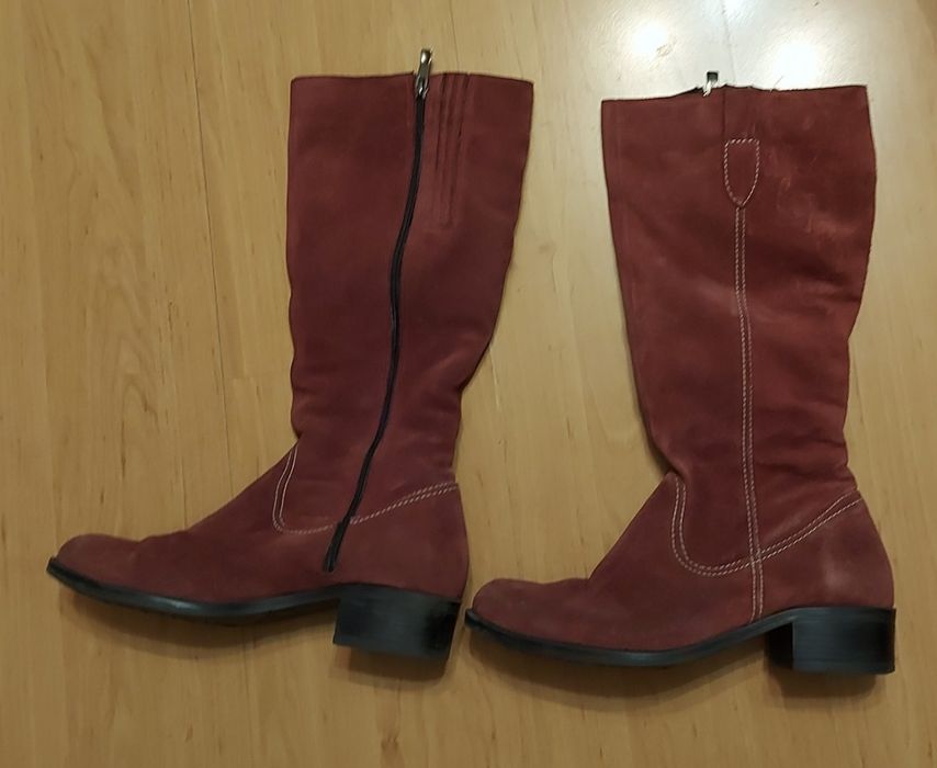 Високи дамски ботуши от естествен велур тъмно червени