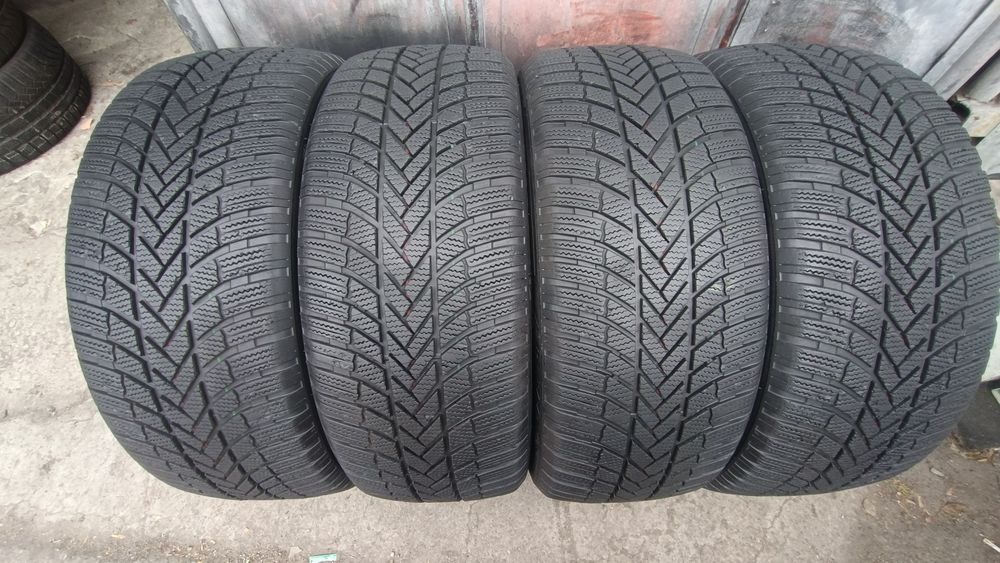 255/45/20 Bridgestone