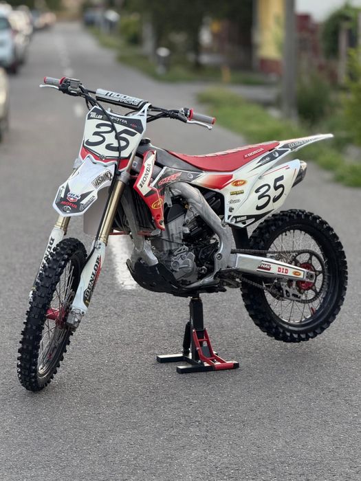 Vând Honda CRF 250R 2016/impecabil/Preț:3150€neg!