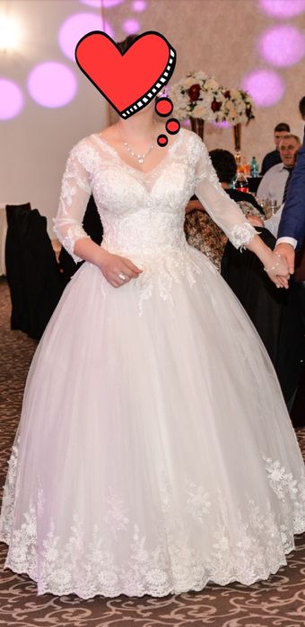 Vand rochie de mireasa