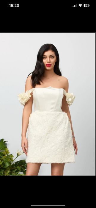 Vand rochie alba de cununie