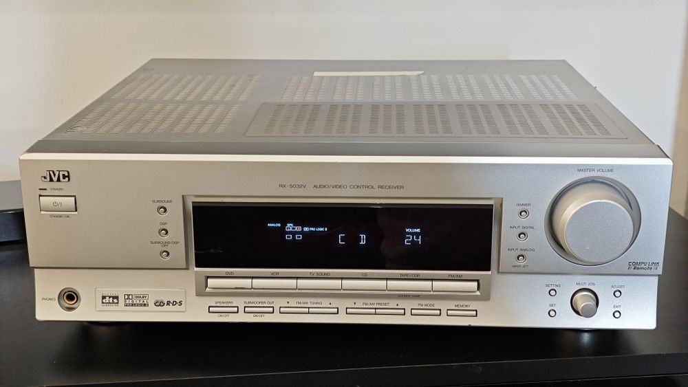Amplituner JVC RX-5032V   5.1 , intrare  optică ,100W