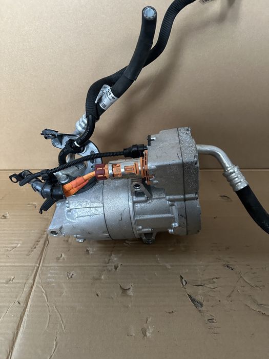 Compresor AC BMW seria 3,4,5,6 G20 G30 G31 X3 X4