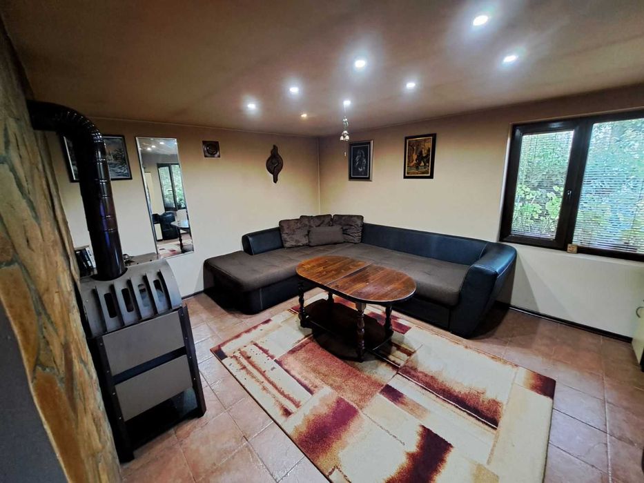 Продава се Къща в с. Големо Бучино, Област Перник - 220 кв.м за 2046 €/кв.м - Снимка #13