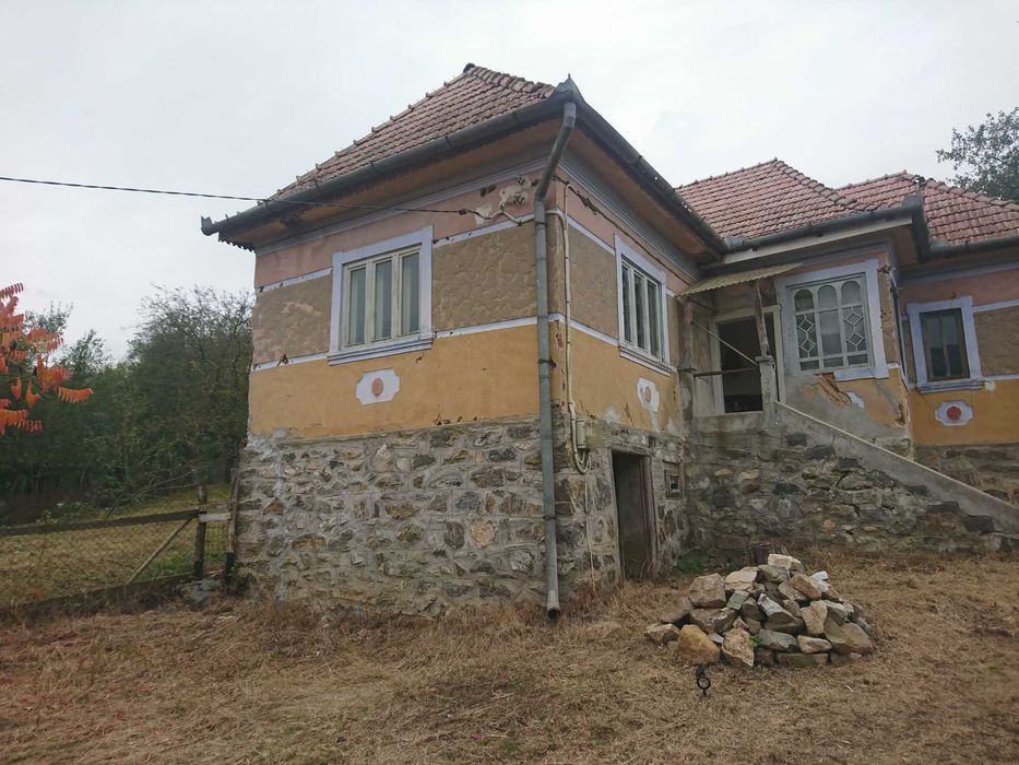 Casa traditionala cu livada superba Iara jud Cluj
