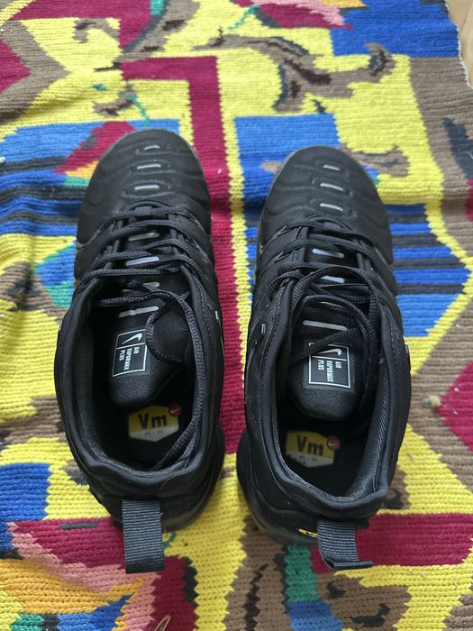 Продвам triple black AIR VAPORMAX PLUS